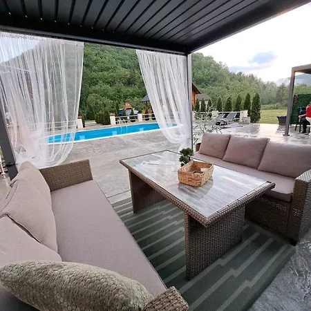 Etno Selo Relax Вилла Sipovo